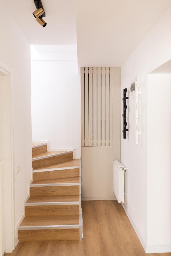 8 I One Bedroom I Airport I Therme Apartment