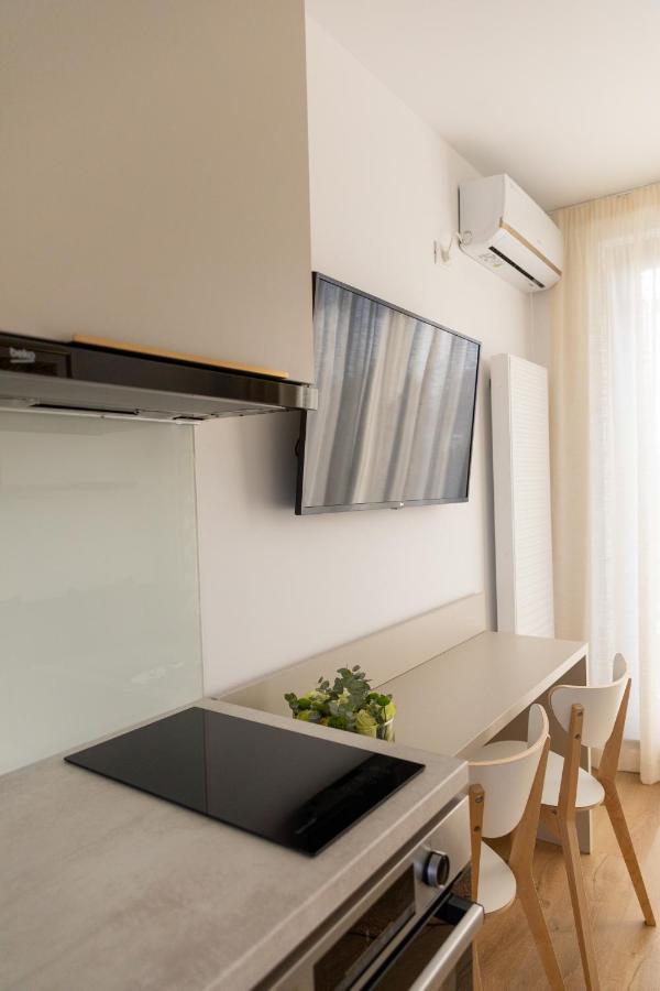 Apartment 8 I One Bedroom I Airport I Therme